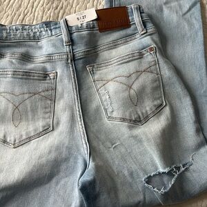 NWT! Judy Blue Boot Stitch Slit Pocket Straight Leg Jeans